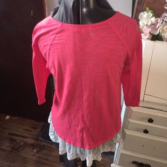 Umgee pink blouse lace hem Barbiecore flowy top - Picture 2 of 3